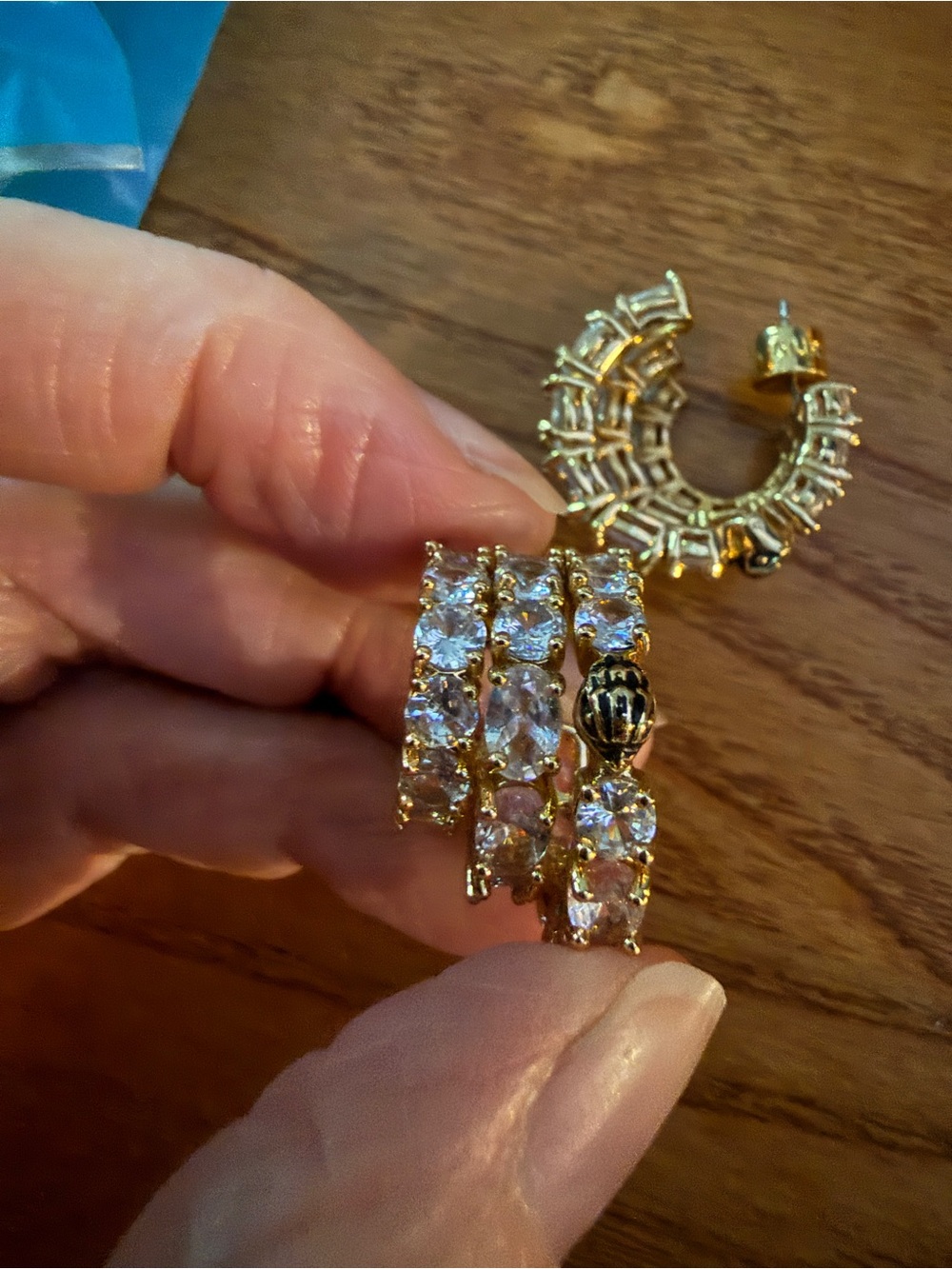 Kurt Geiger Gold Textured Woven Crystal Hoop Earrings w Eagle head
